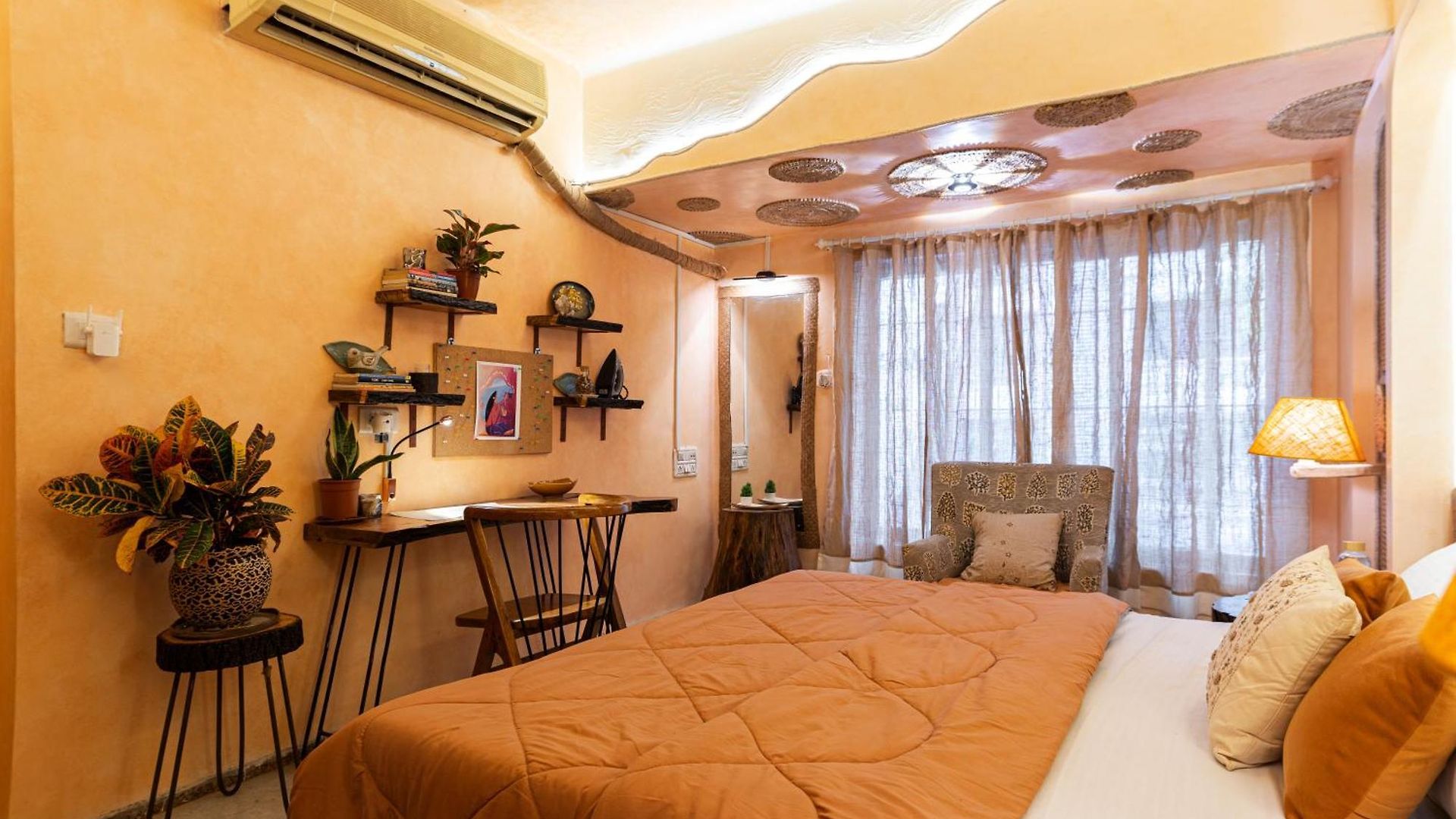 Soho Nest 4-bedrooms Spacez Wooden House