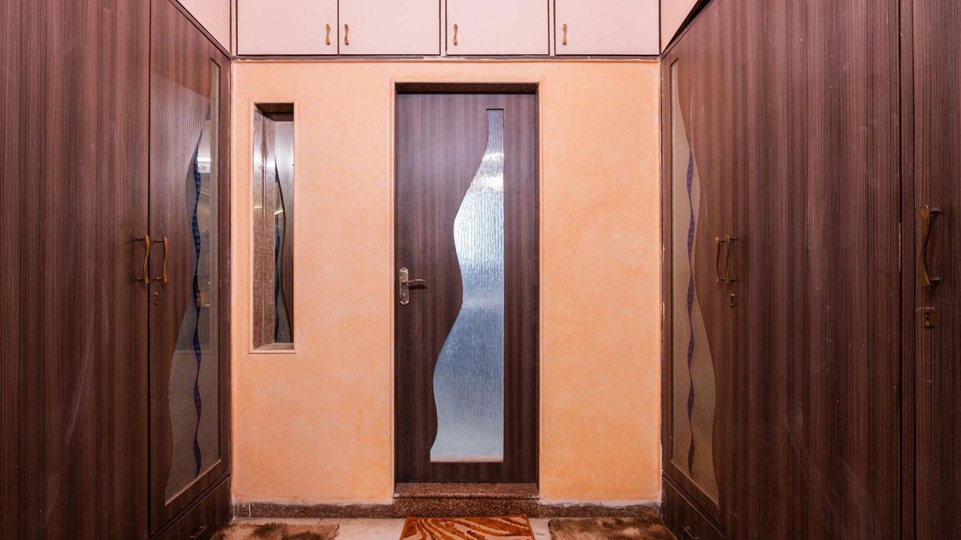 Soho Nest 4-bedrooms Spacez Wooden House *