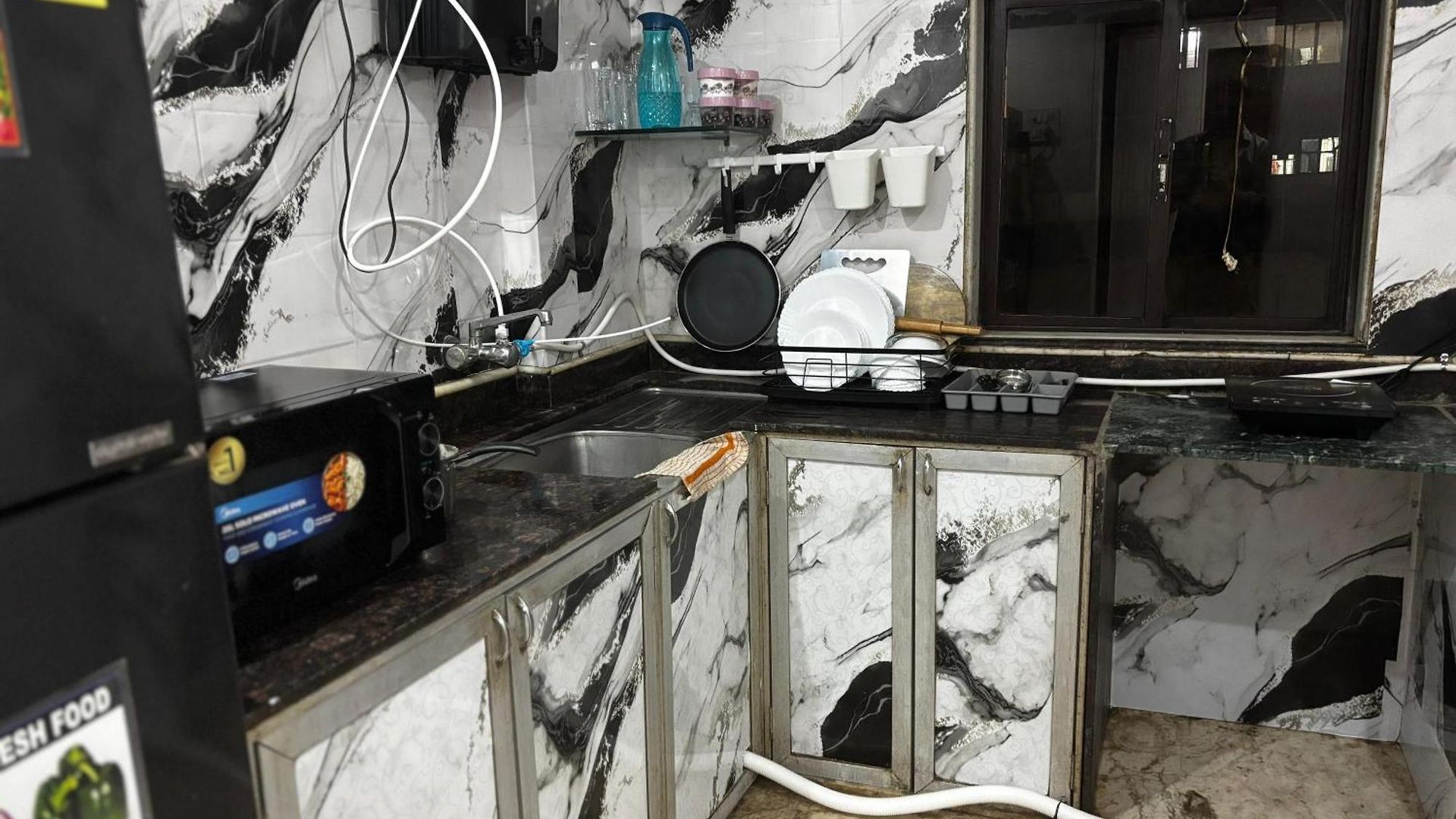 Ivy Nest, Private 1 Bhk In Lokhandwala, Andheri * Mumbai