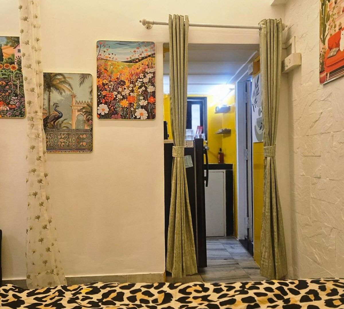 Apartment The Pali Den A Whisper Of Pali Village, Bandra Mumbai