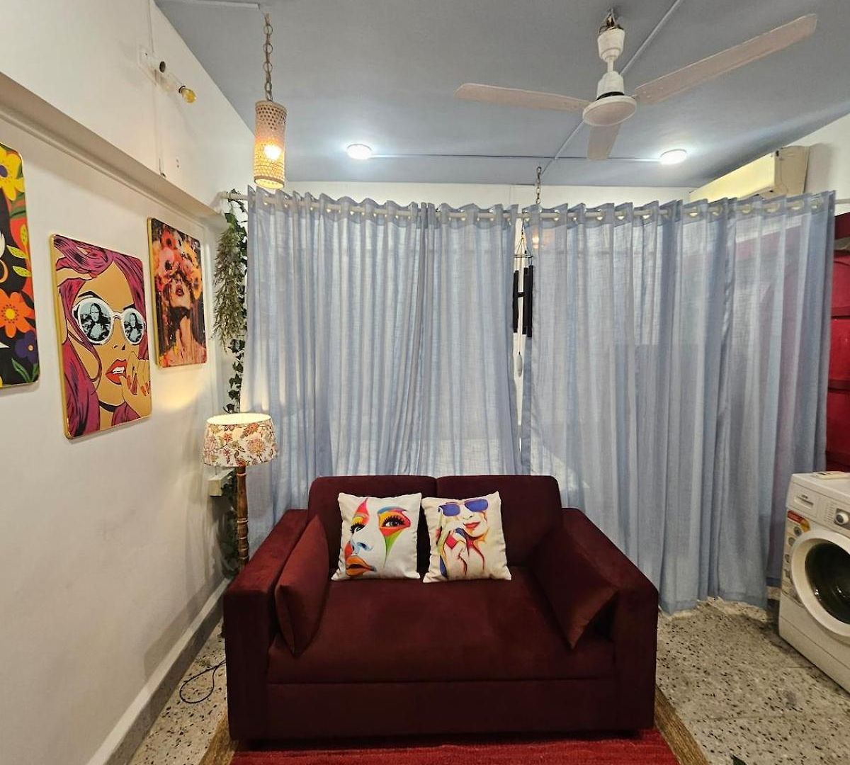 Retro Bandra - Cozy Comfort In A Heritage Village Apartment *