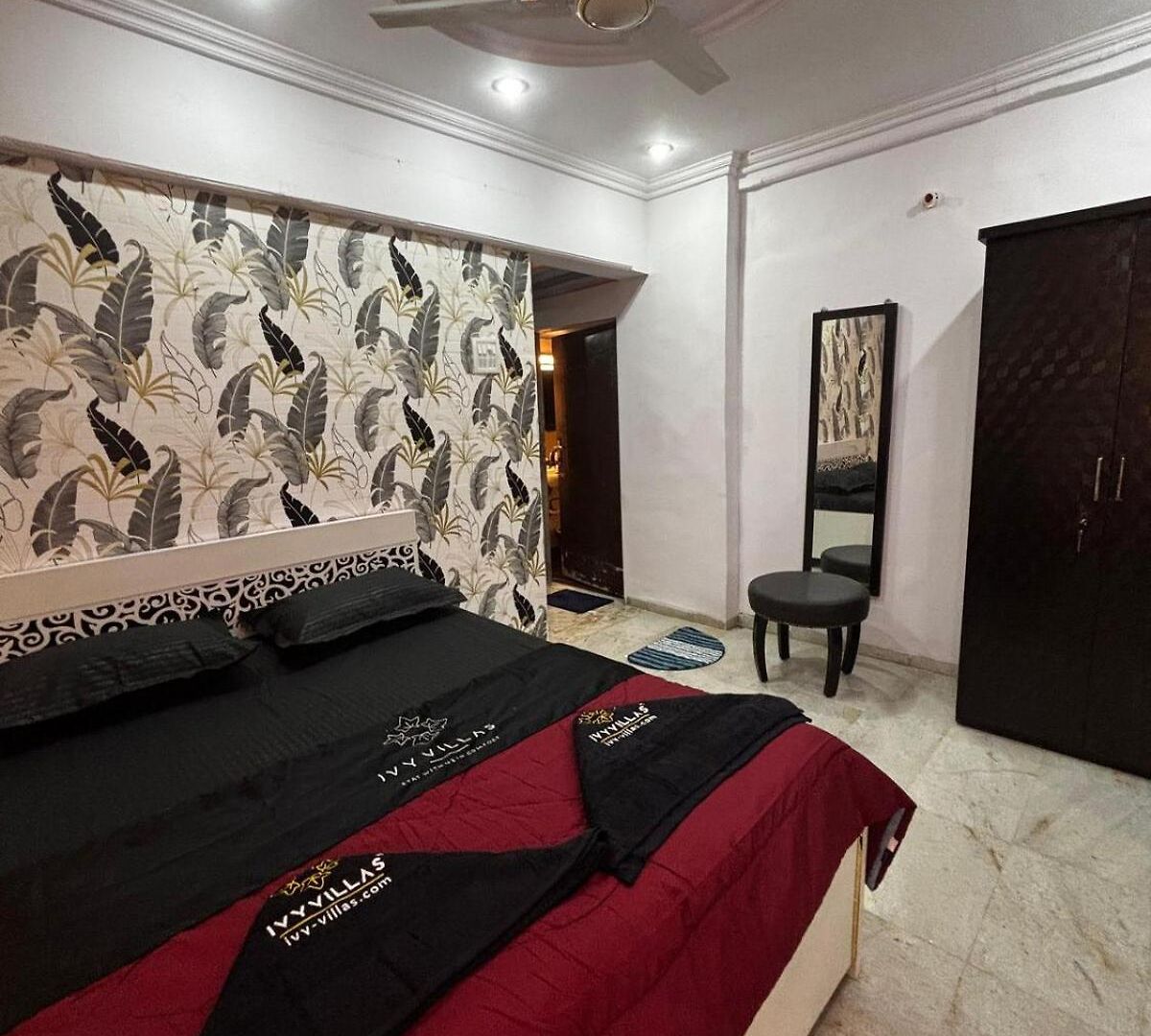 Ivy Nest, Private 1 Bhk In Lokhandwala, Andheri Apartment