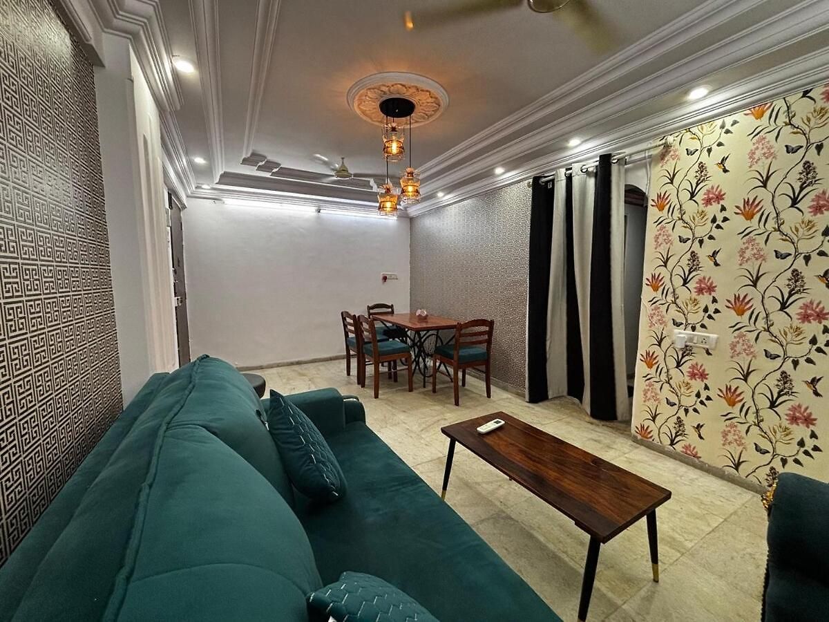 Ivy Nest, Private 1 Bhk In Lokhandwala, Andheri * Mumbai