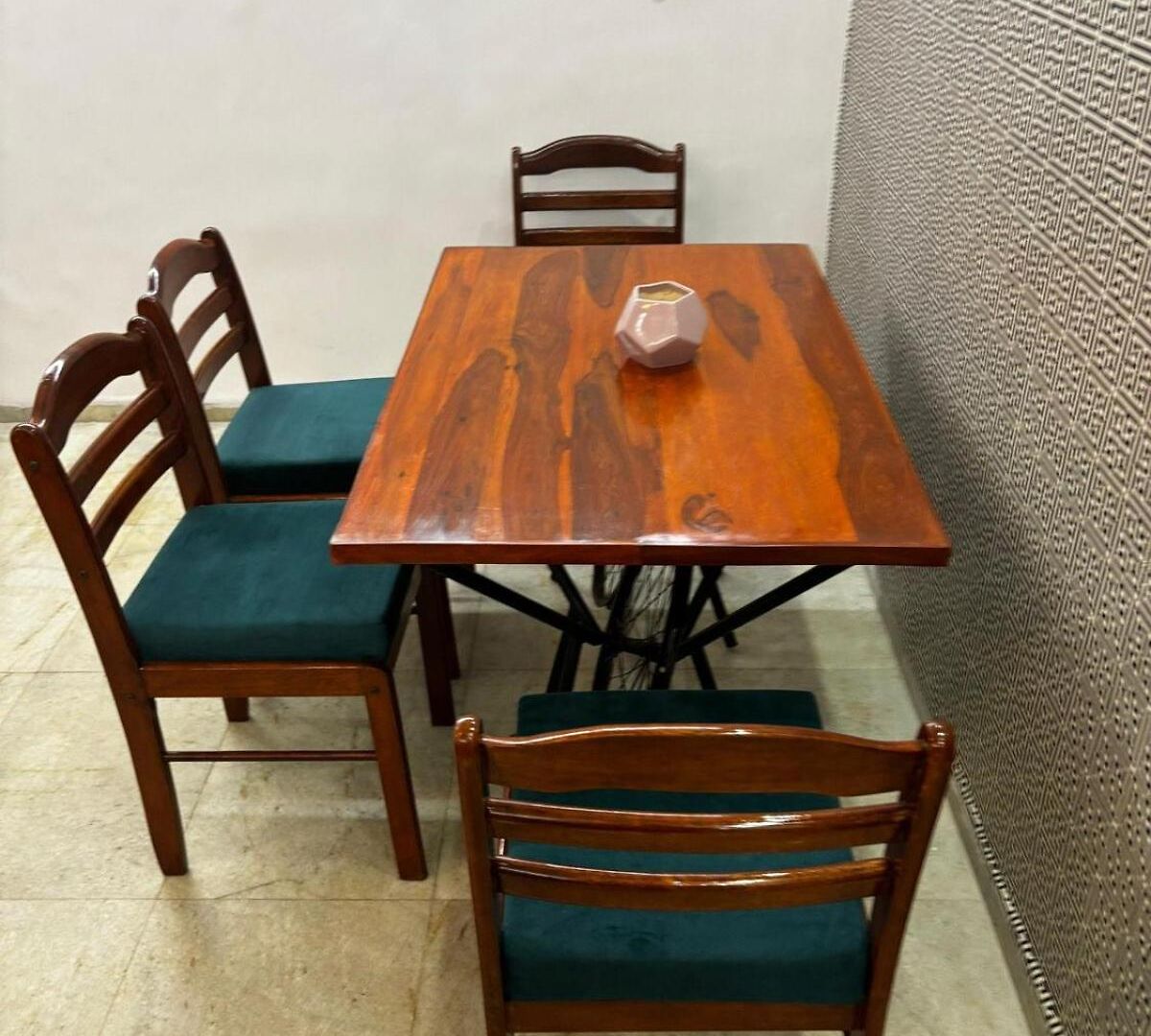 Apartment Ivy Nest, Private 1 Bhk In Lokhandwala, Andheri Mumbai