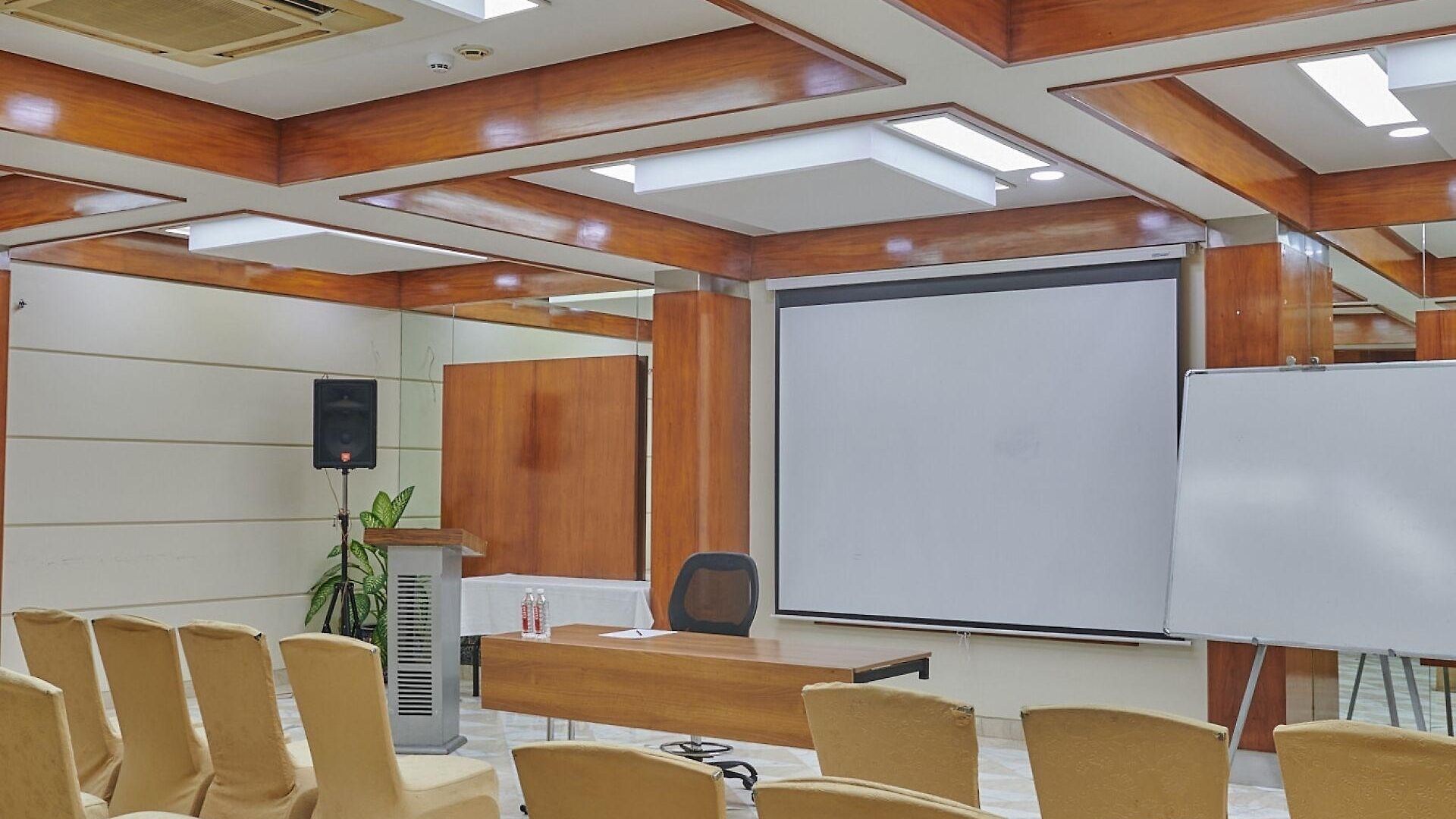 Residency Andheri Hotel 3*