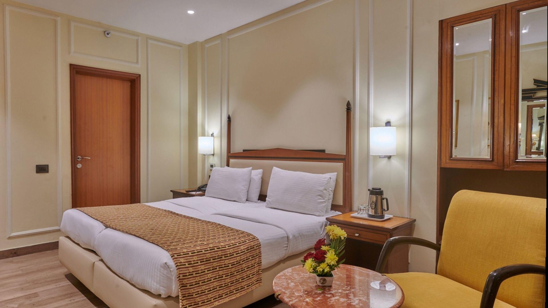Residency Andheri Hotel