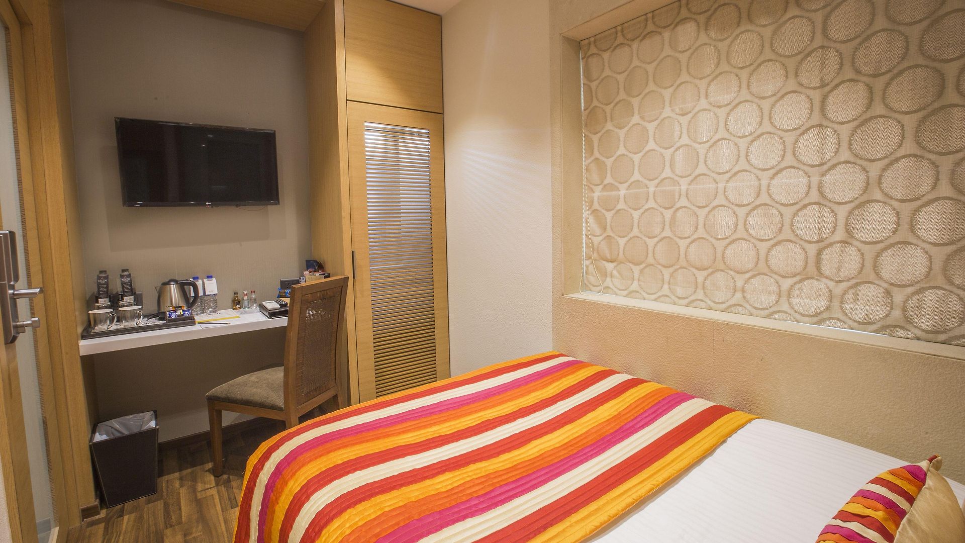 Bawa Continental 3* Mumbai