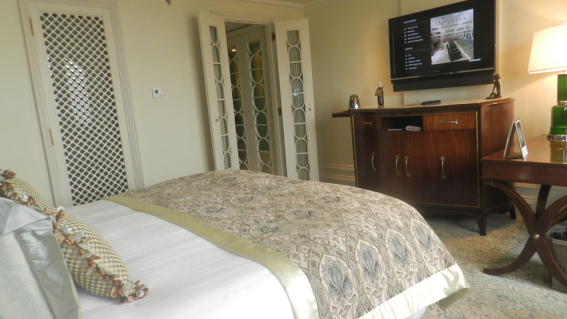 Taj Mahal Tower, Hotel 5*