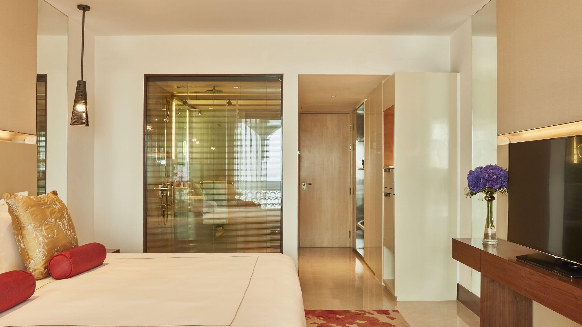 Taj Mahal Tower, Hotel 5*