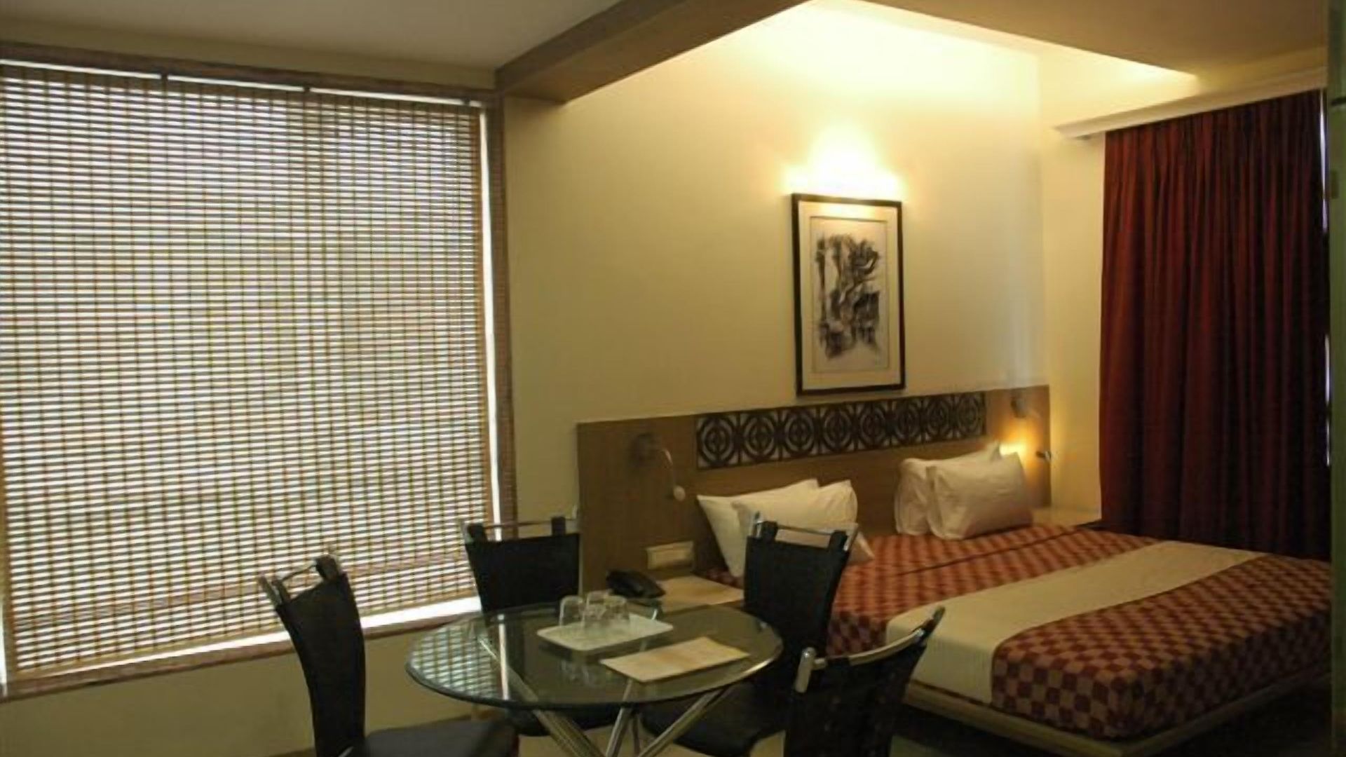 Unicontinental 2* Mumbai