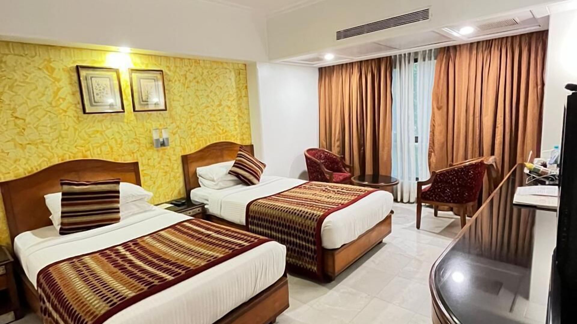 Hotel Ramee Guestline Dadar 4*