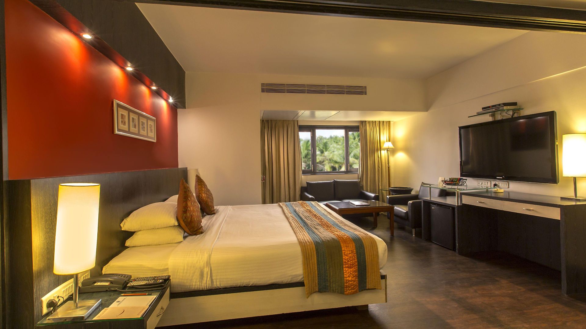 Ramee Guestline Khar Hotel 3*