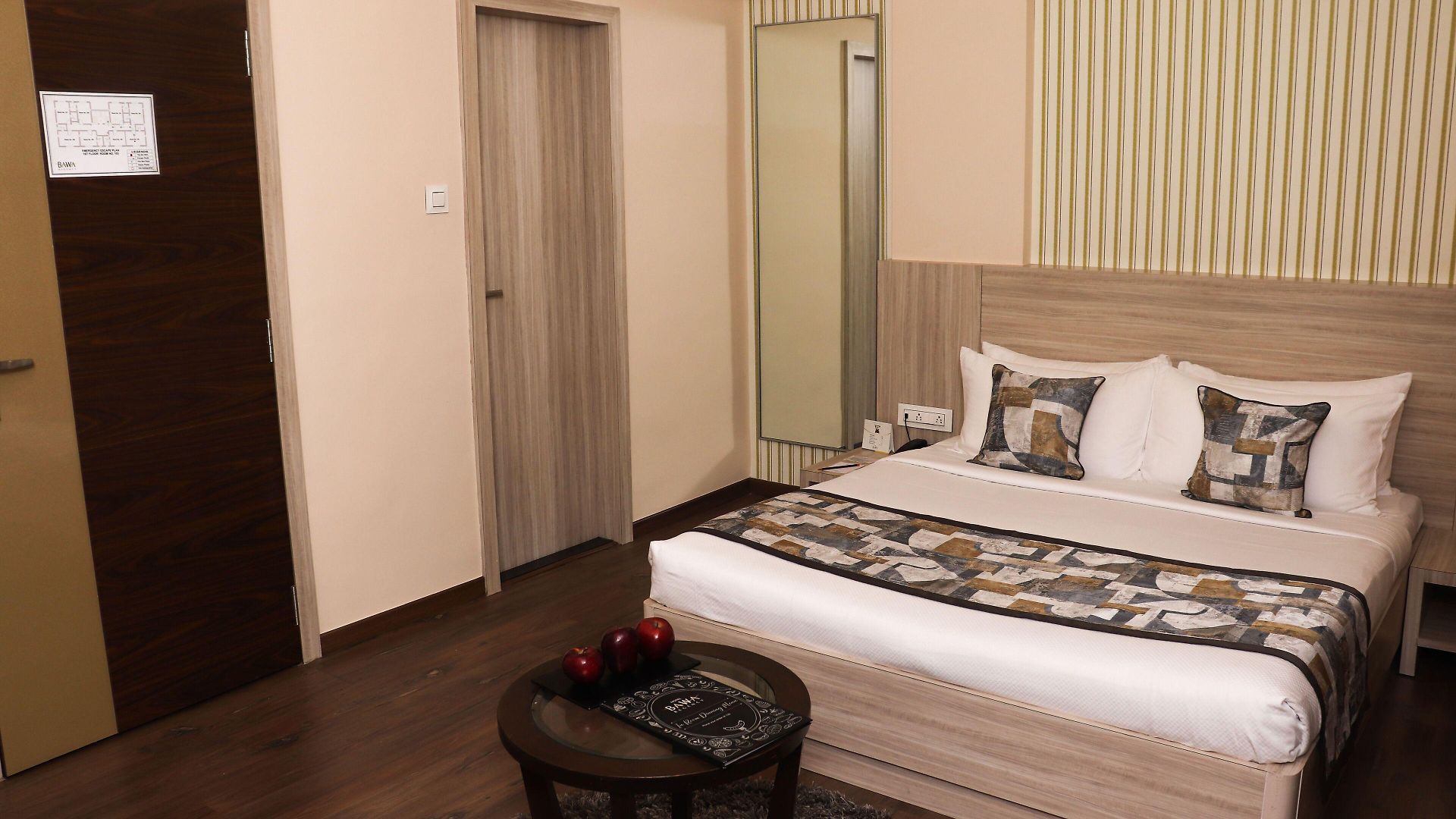 Hotel Bawa Regency 3*