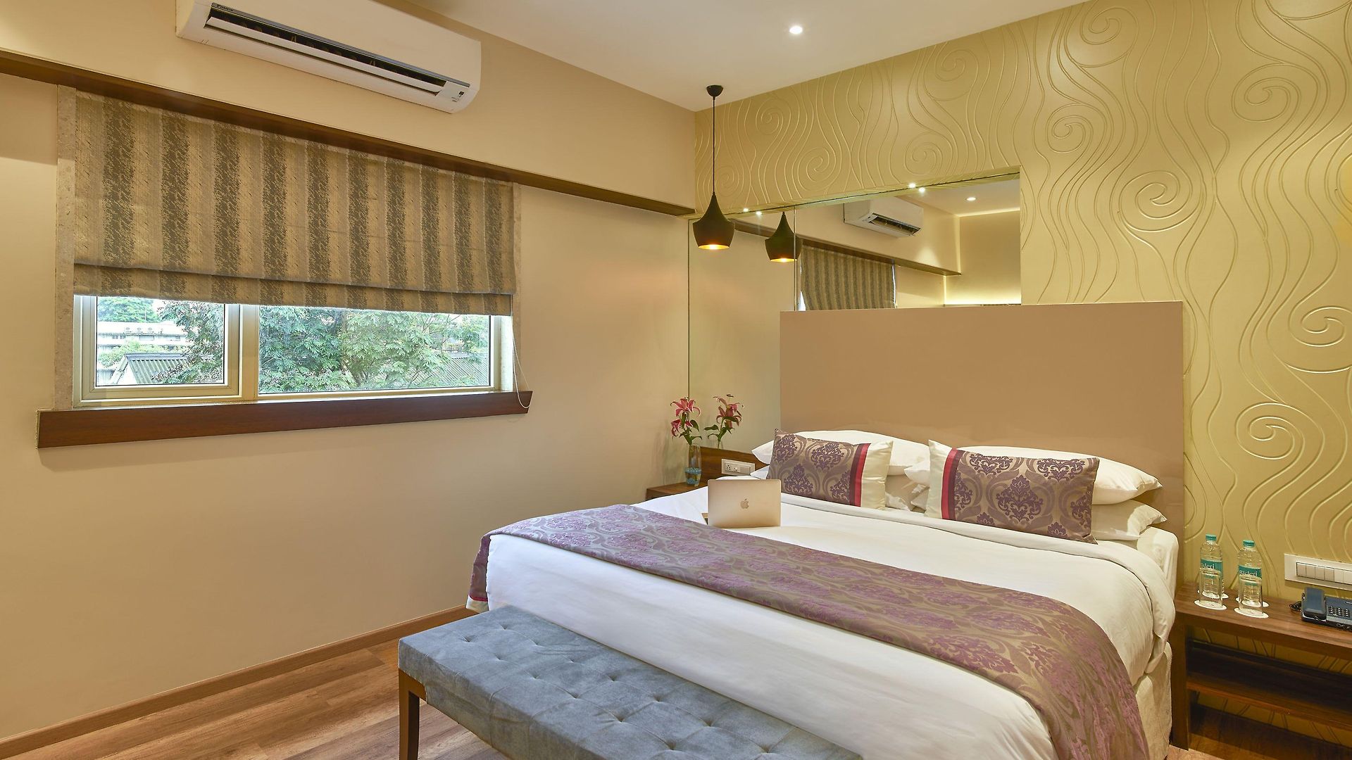 Bawa Regency Mumbai