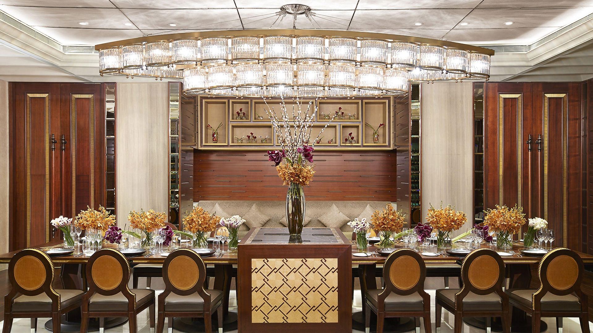Four Seasons Hotel