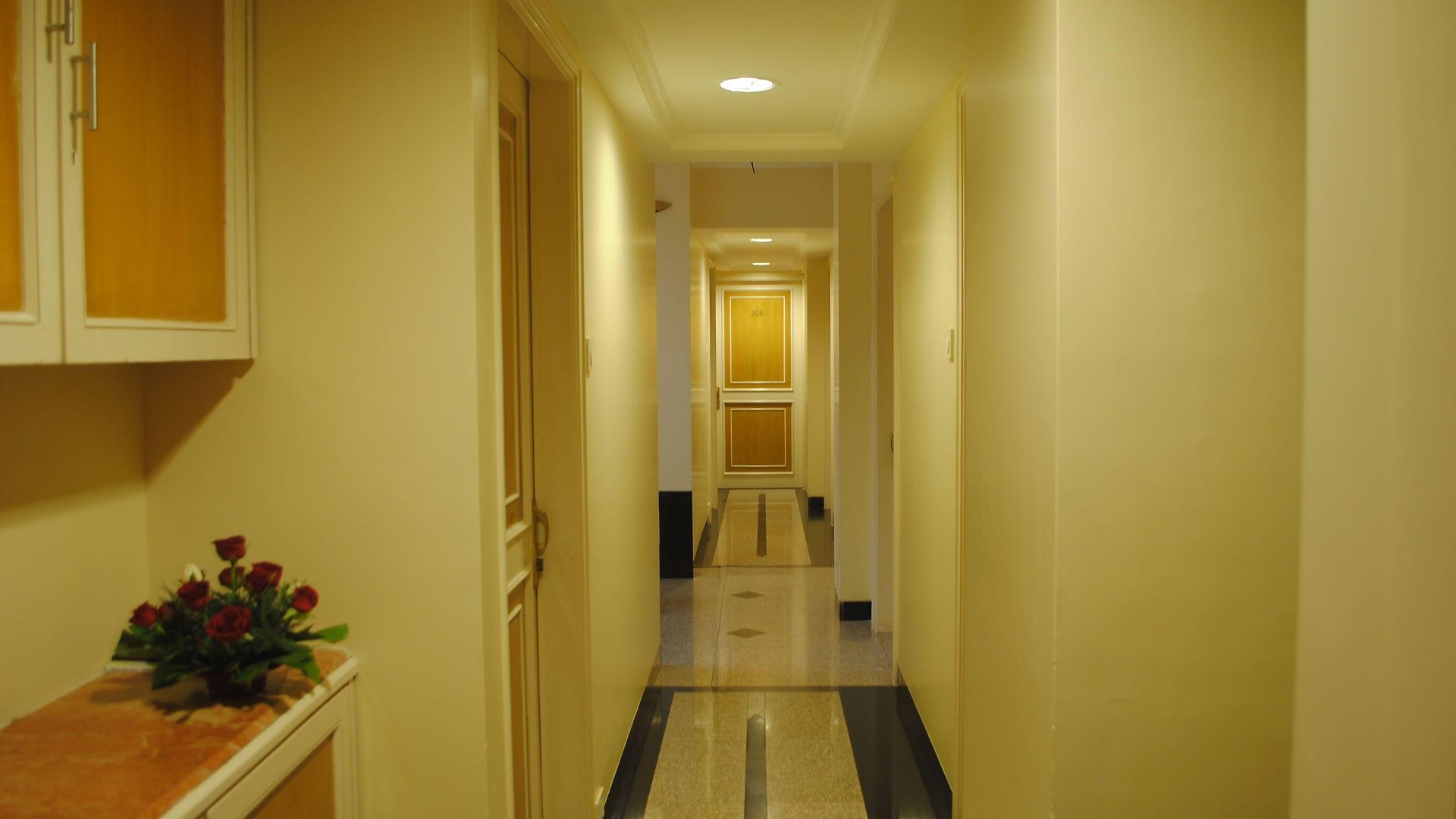 Hotel Airlines International Mumbai