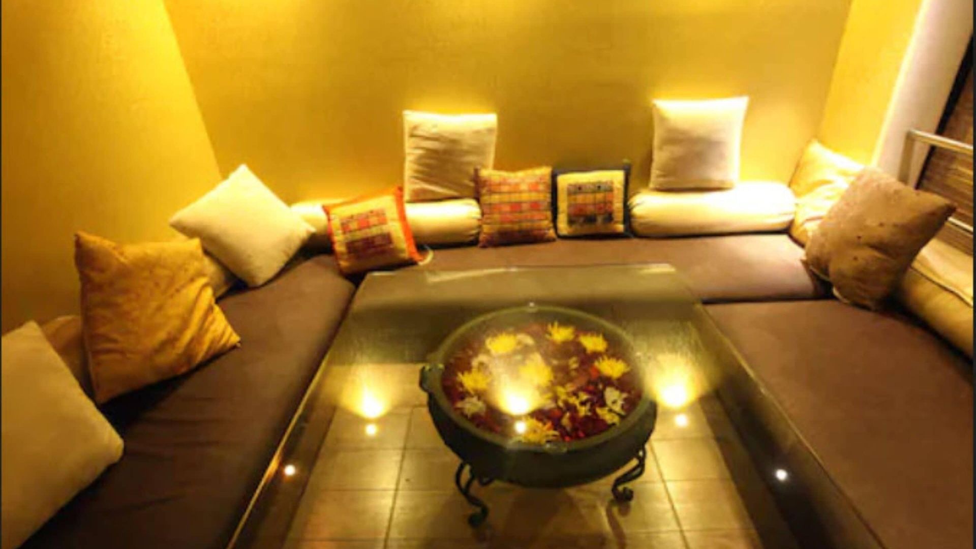Peninsula Grand 4*