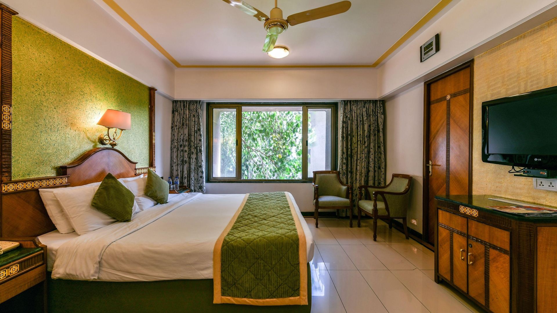 The International By Tunga 3* Mumbai
