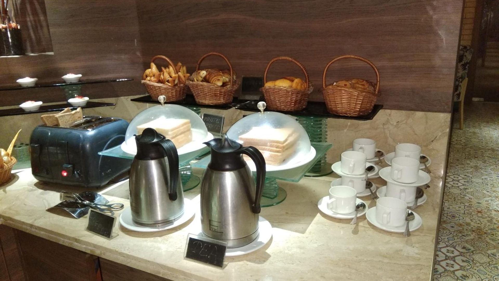 The International By Tunga 3* Mumbai
