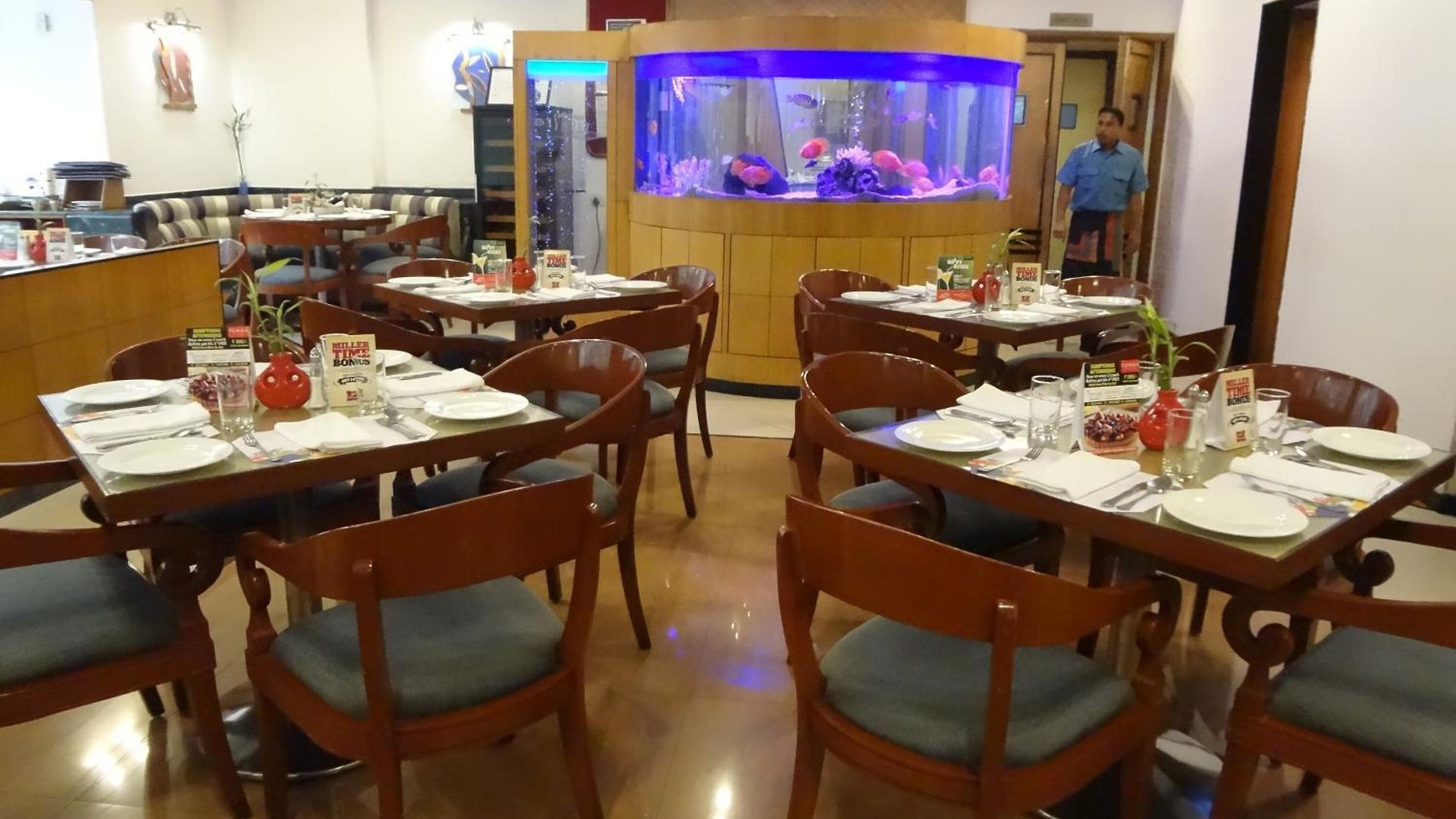 Hotel The International By Tunga Mumbai