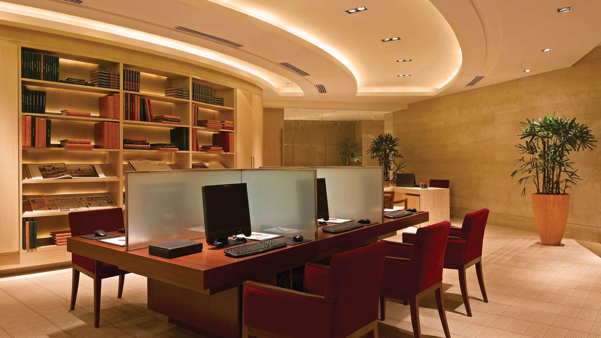 Trident Bandra Kurla Hotel