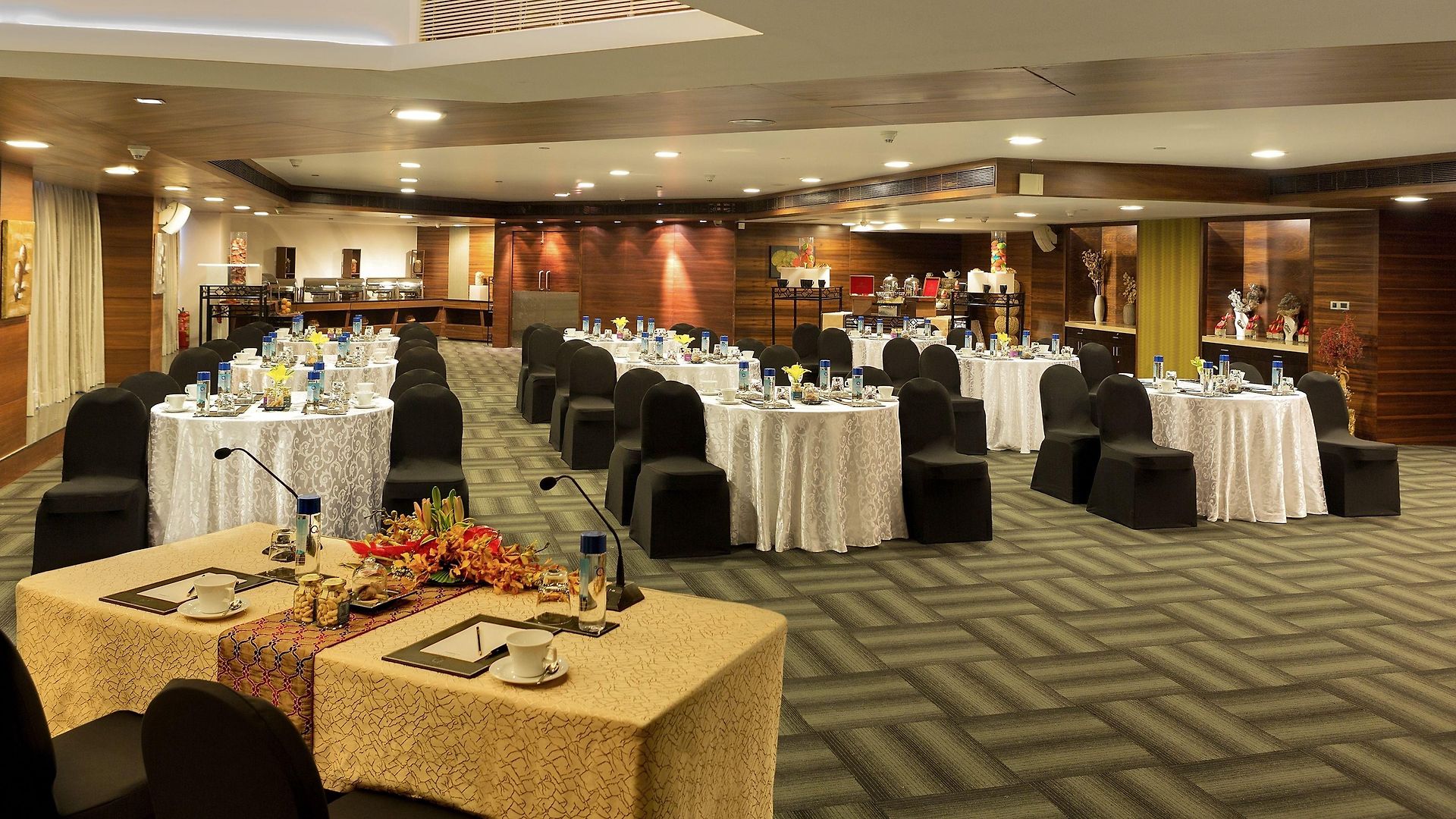 Sahara Star Hotel 5*