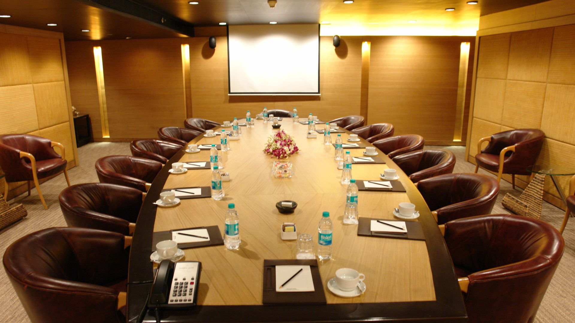 Hotel Sahara Star