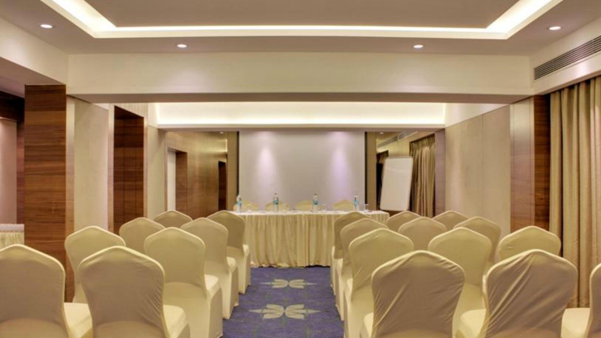 The Sahil Hotel 4*
