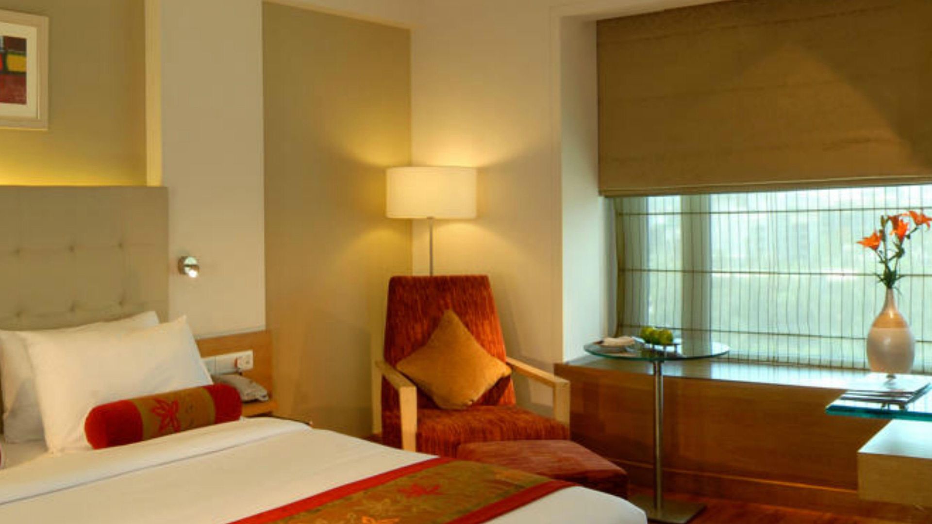 Radisson Goregaon 4*