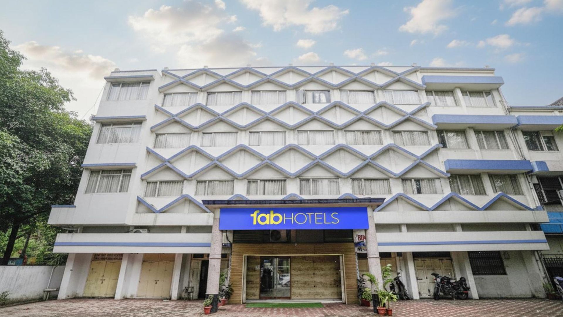 Hotel Fabhotel Neelkamal - Chembur 3*