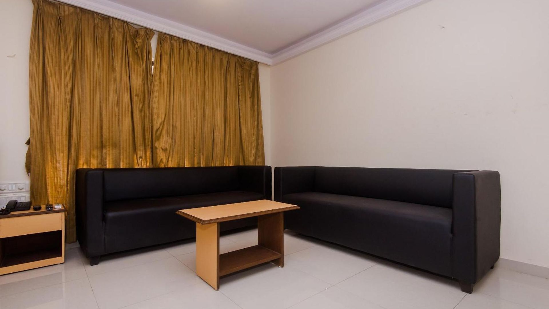 Hotel Capital O Orbit Near Infiniti Mall