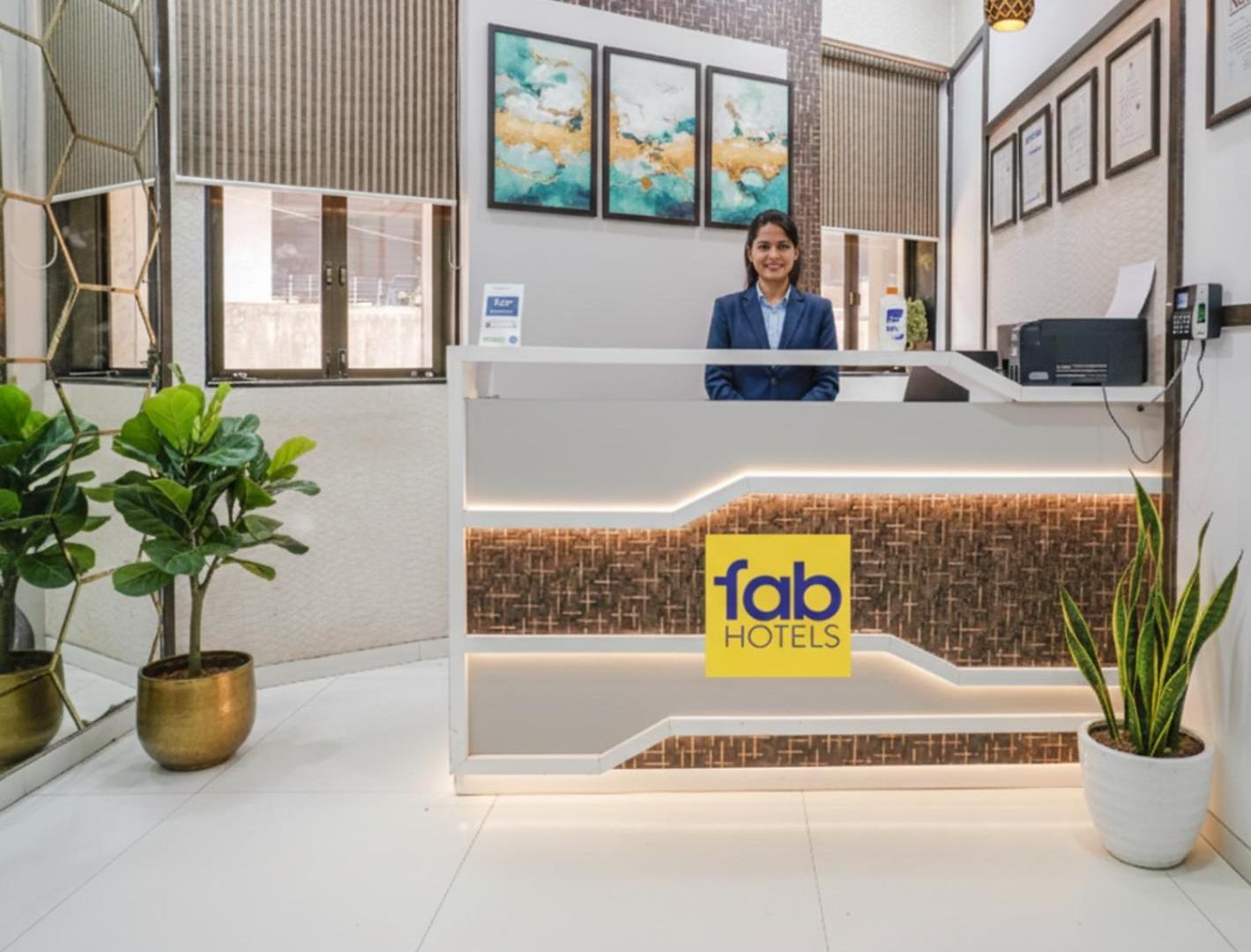 Hotel Fabhotel Elvis - Nr International Airport 3*
