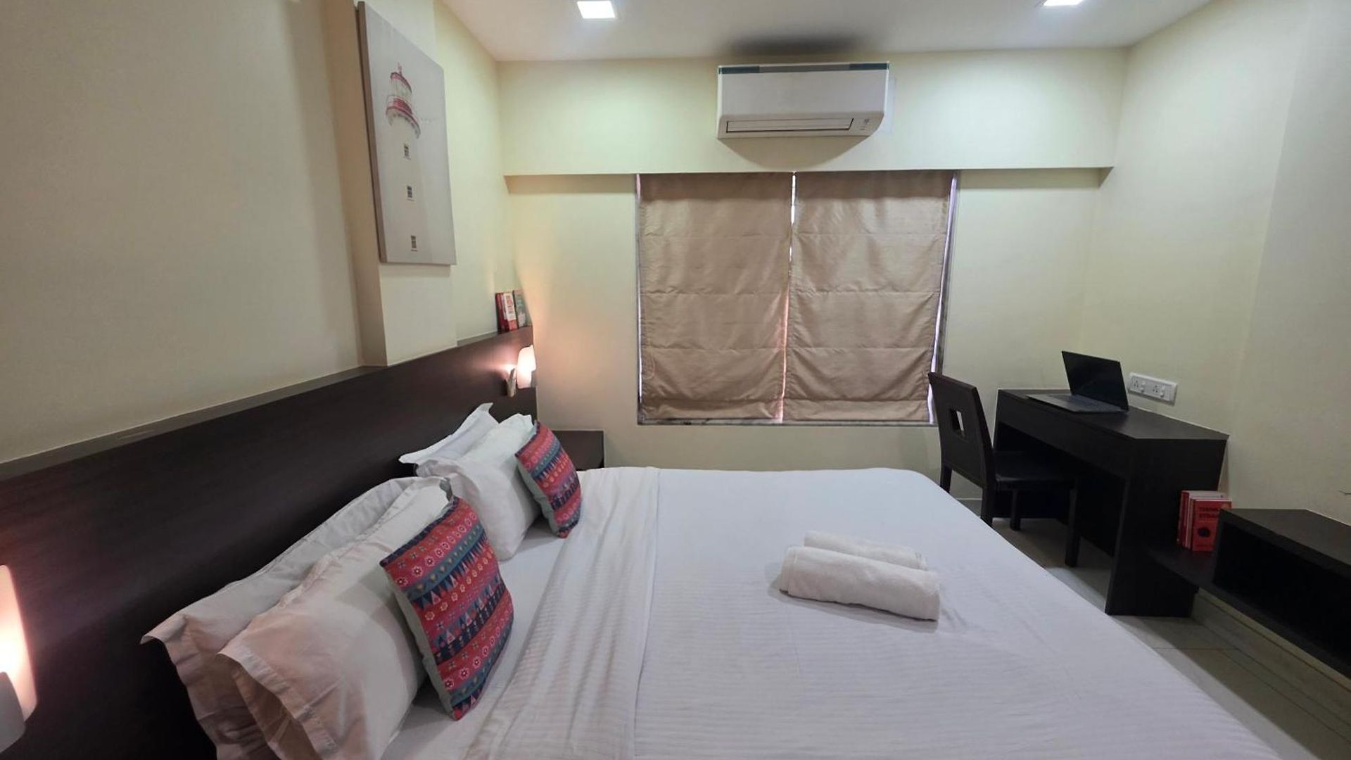 Lite - Parle East Apartment *