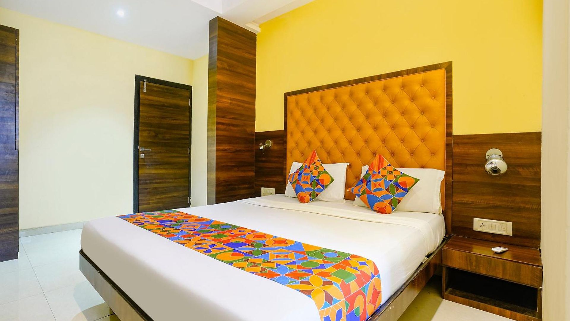 Hotel Via New Silver Elite Mumbai