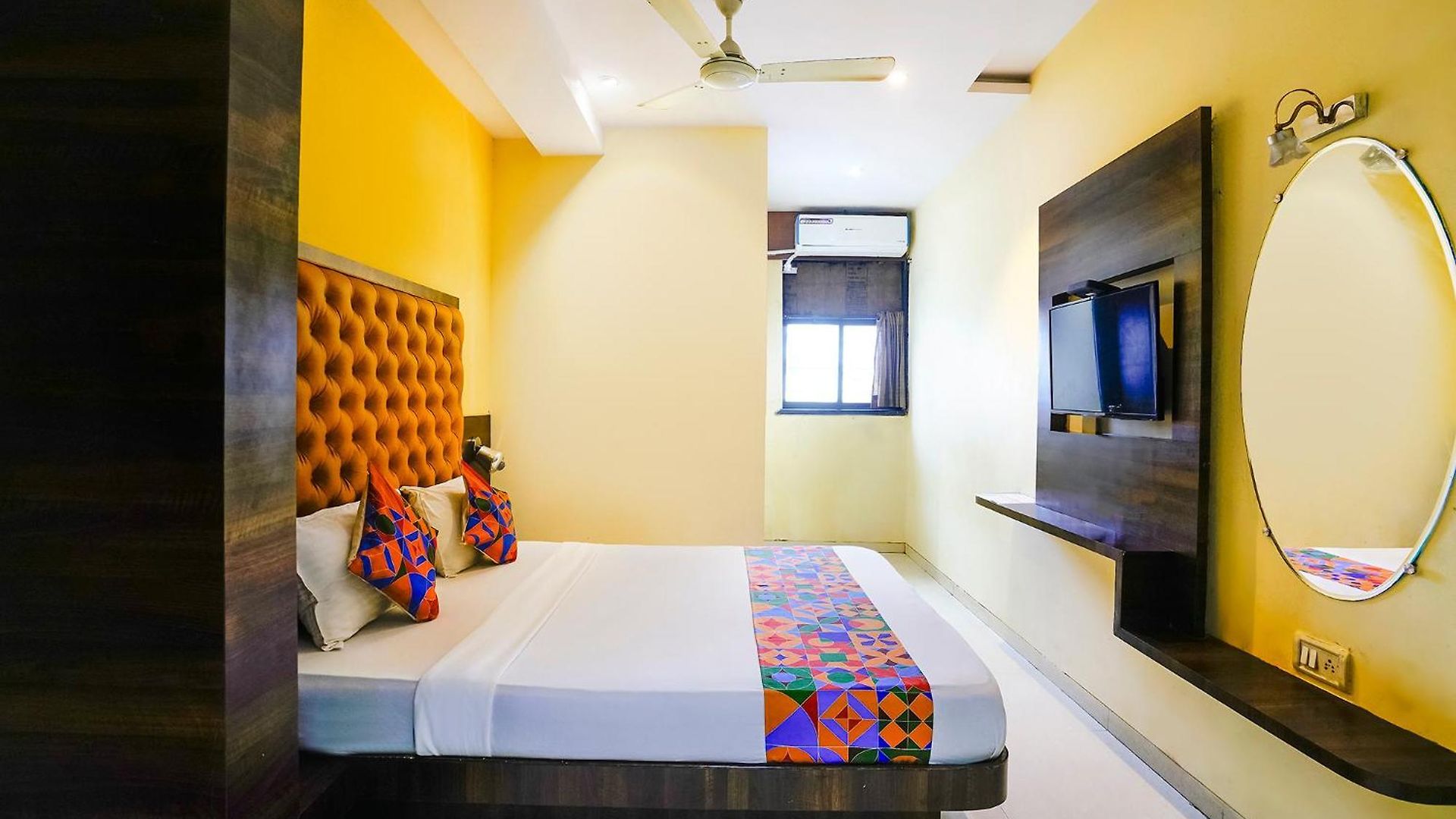 Via New Silver Elite Hotel