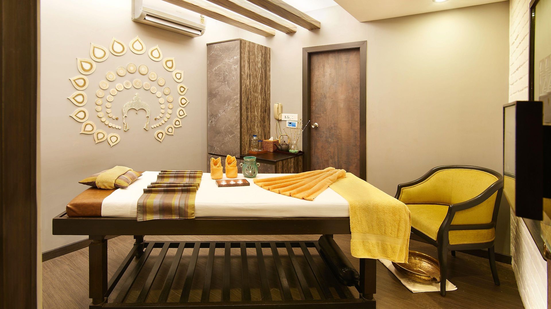 Hotel The Shalimar Hotel, Kemps Corner