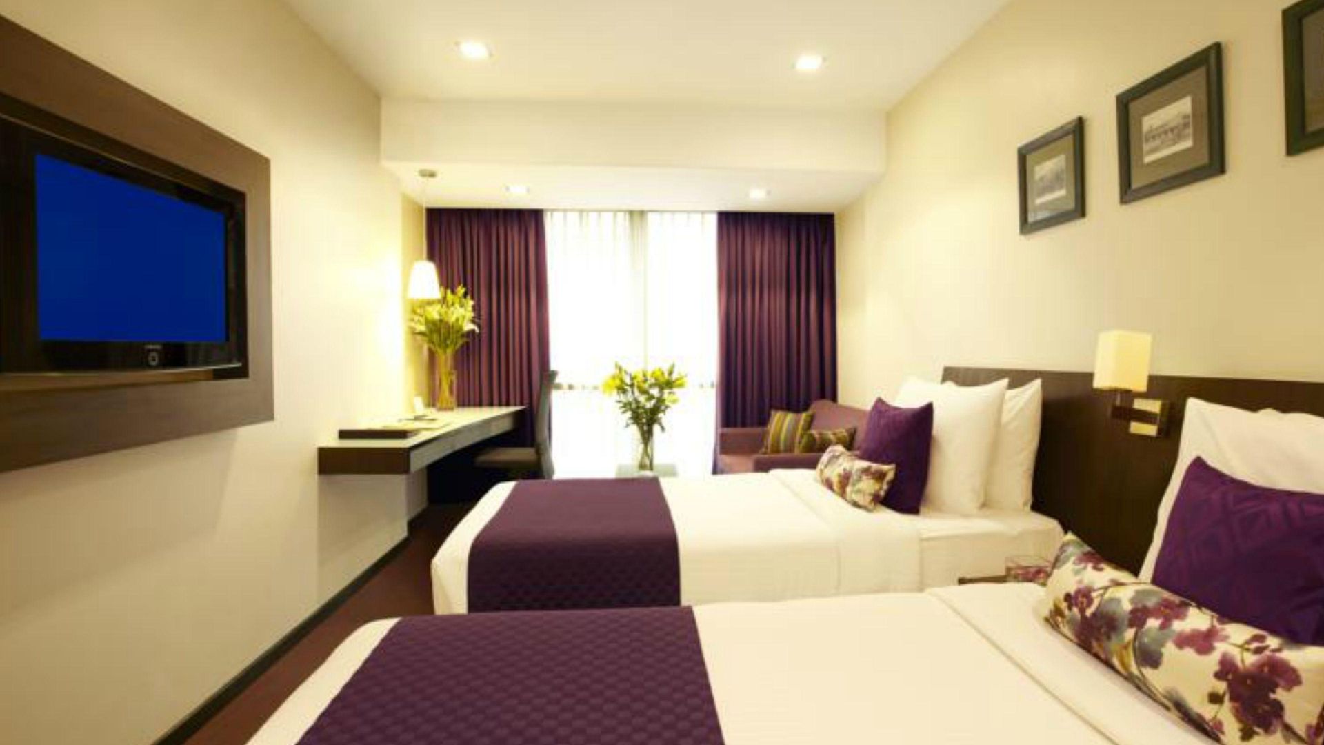 Hotel The Shalimar Hotel, Kemps Corner 4*