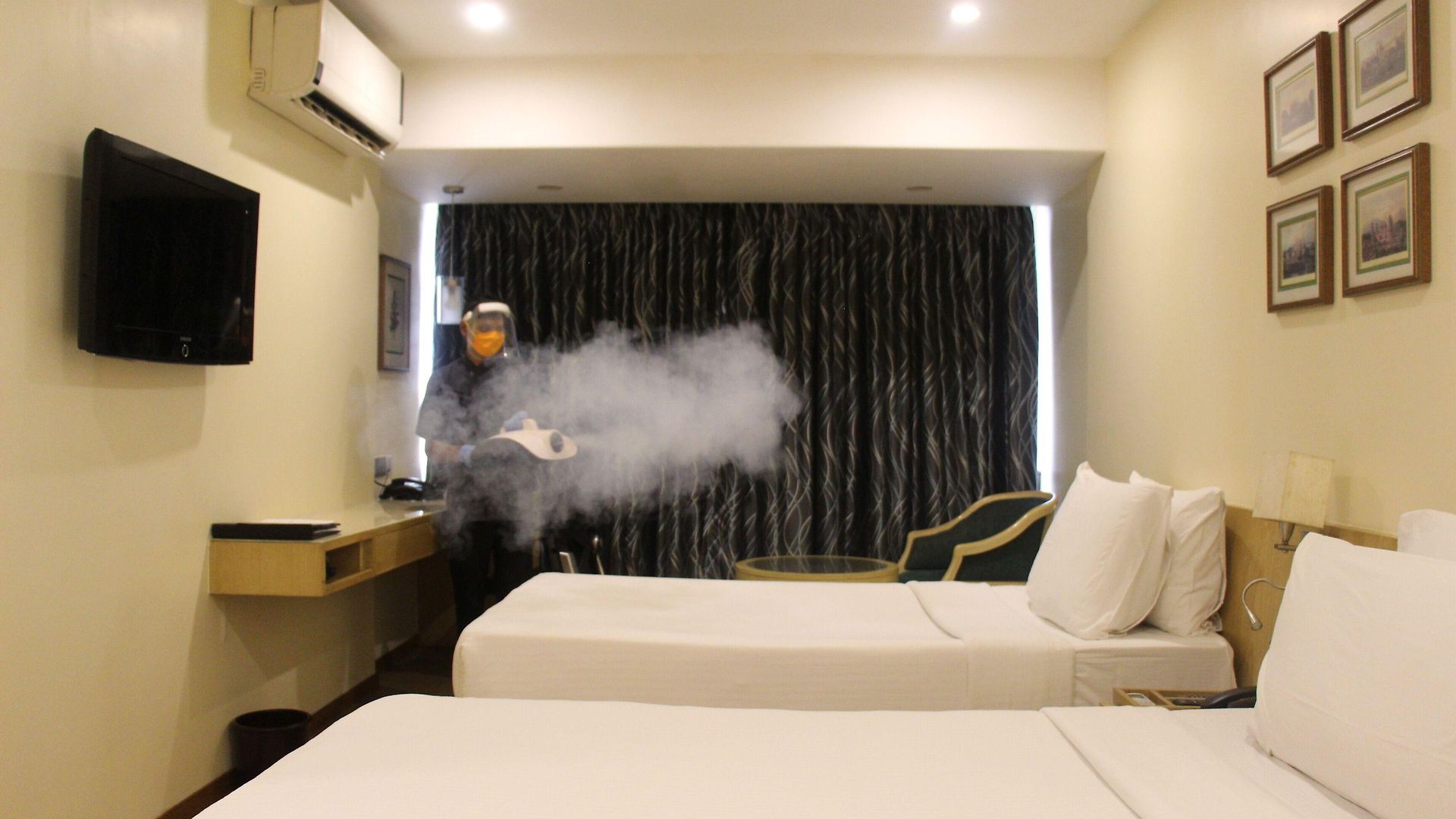 Hotel The Shalimar Hotel, Kemps Corner 4*