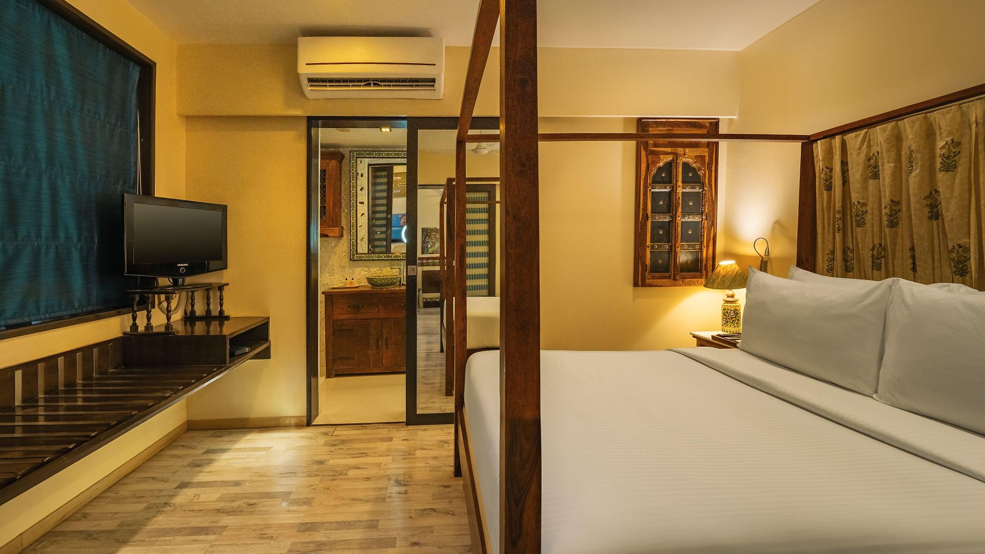 Hotel The Shalimar Hotel, Kemps Corner