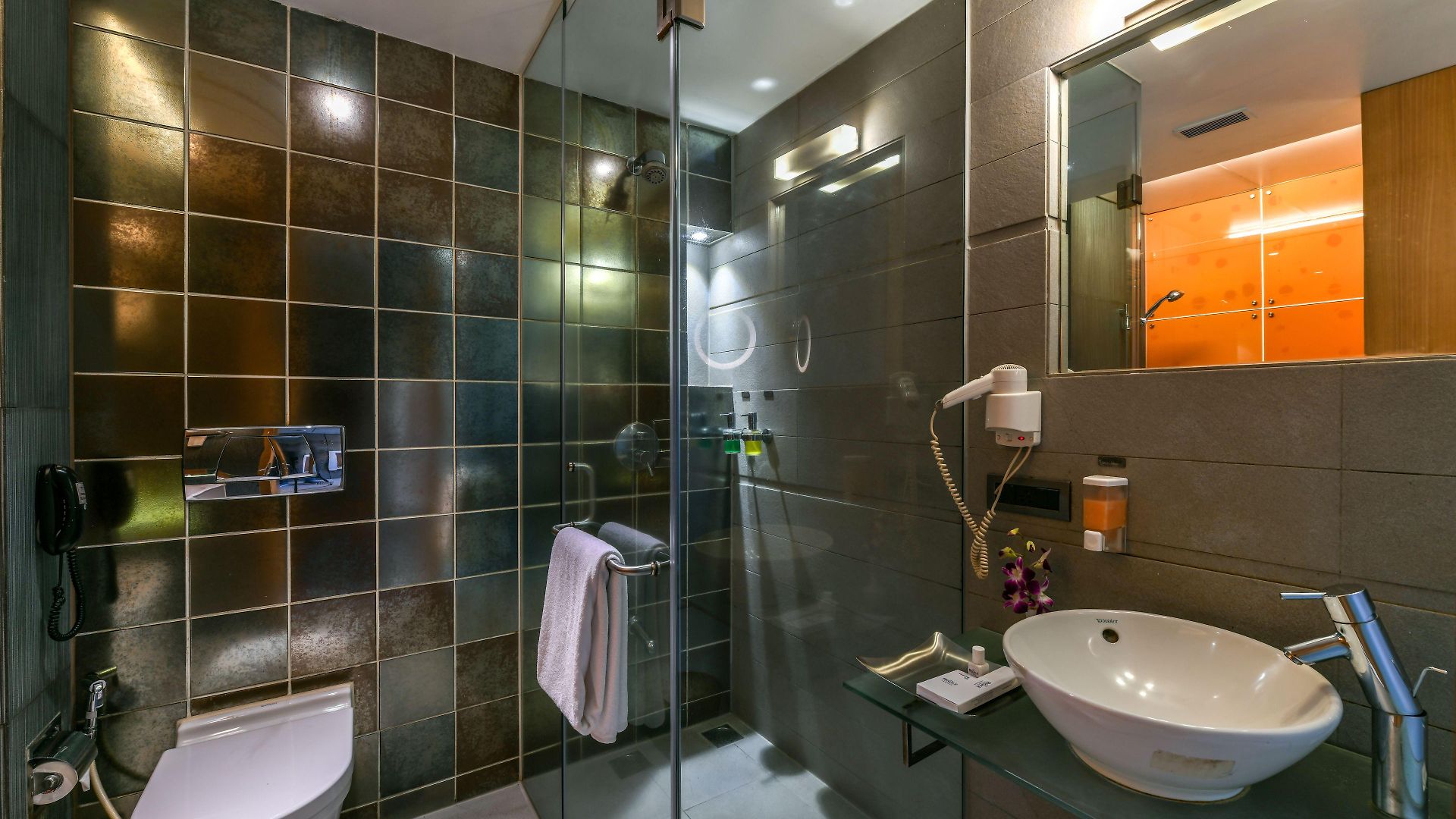 Hotel The Regale By Tunga