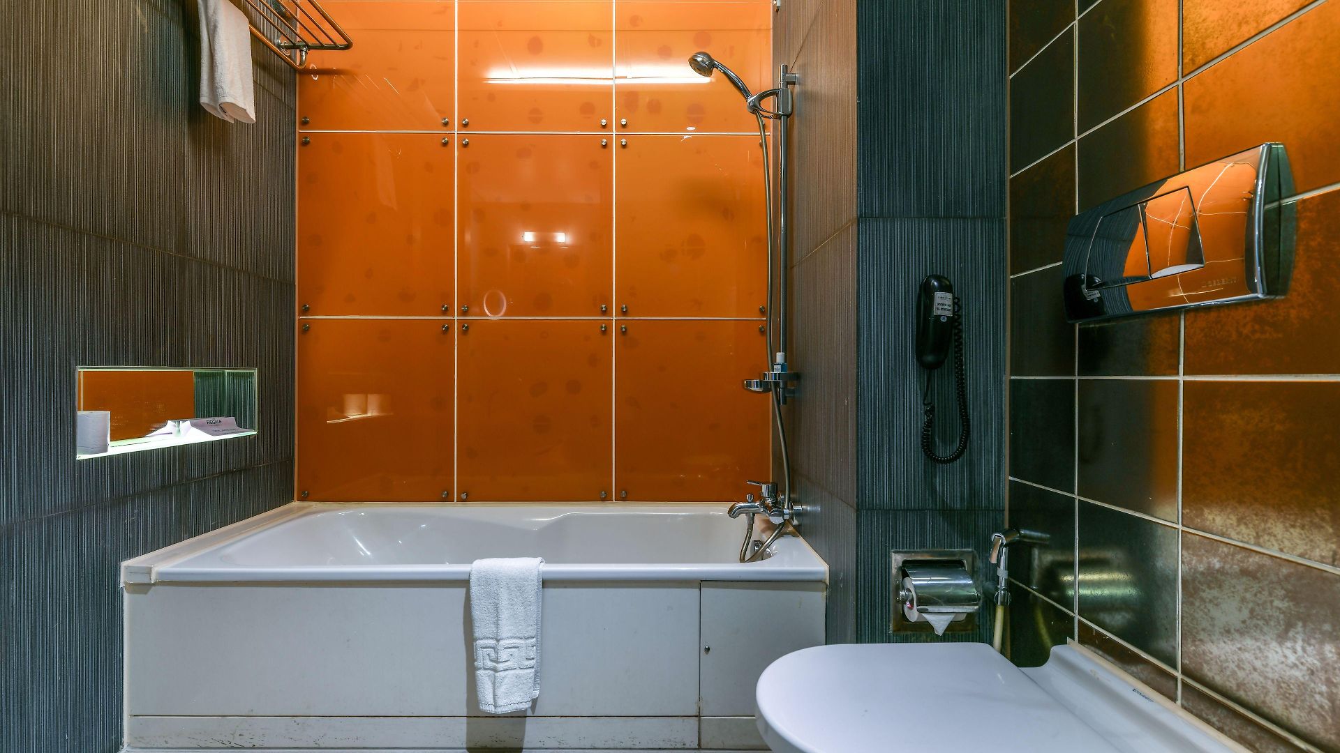 Hotel The Regale By Tunga