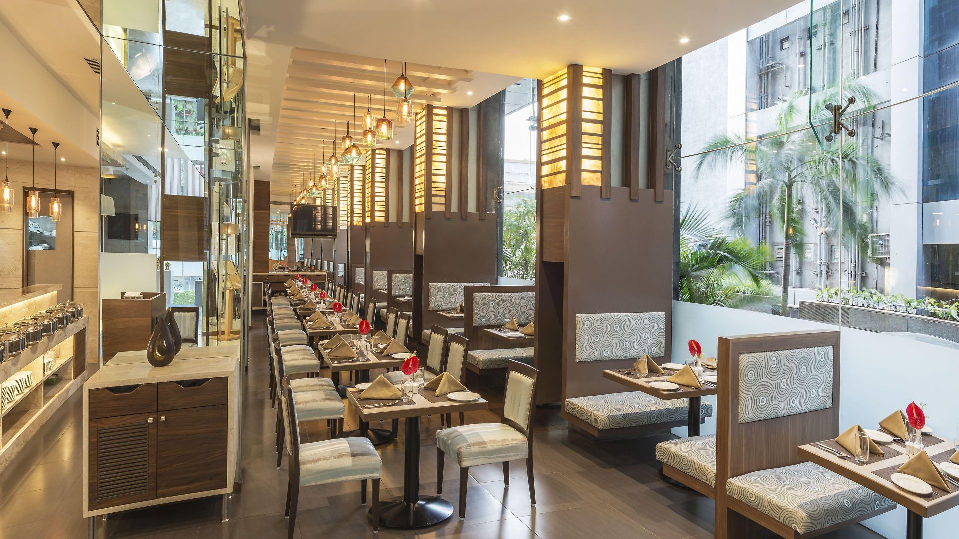 The Regale By Tunga Hotel