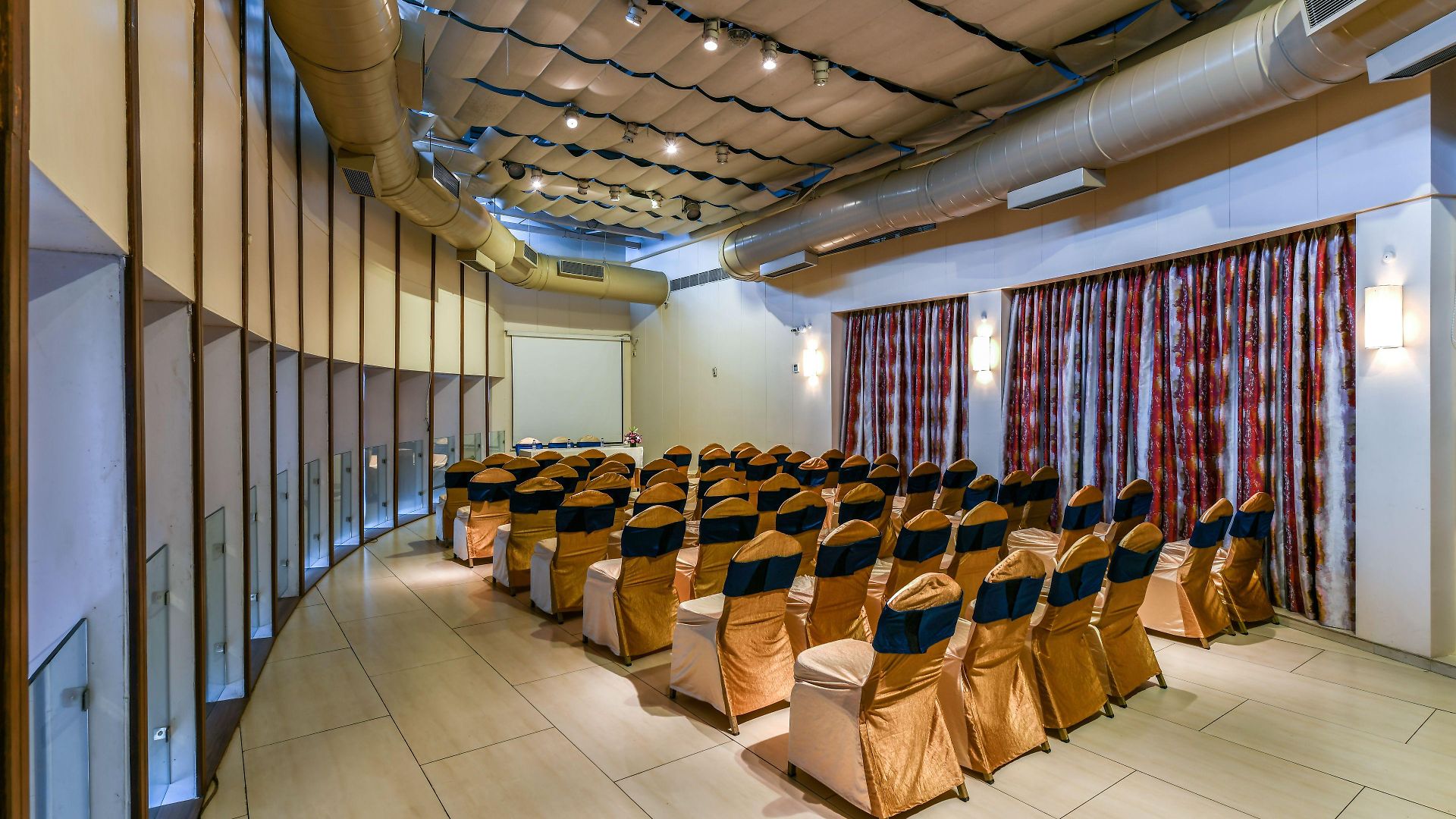 The Regale By Tunga Hotel 3*