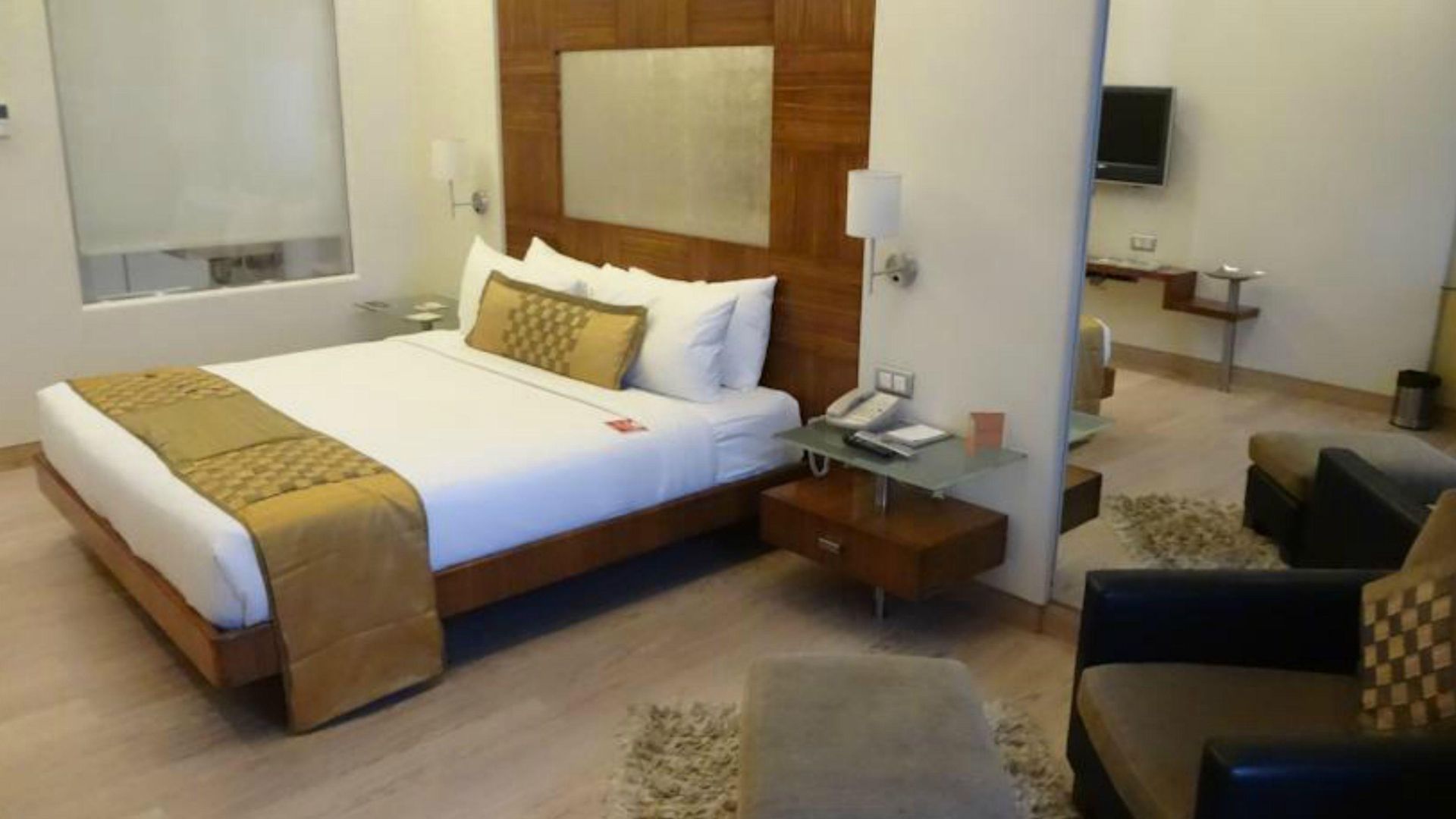 Hotel Mirage Hotel, International Airport Mumbai