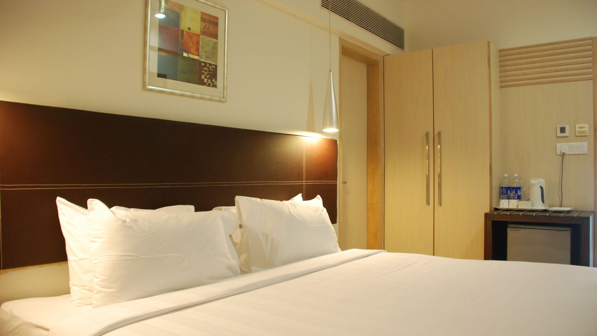Hotel The Oriental Residency