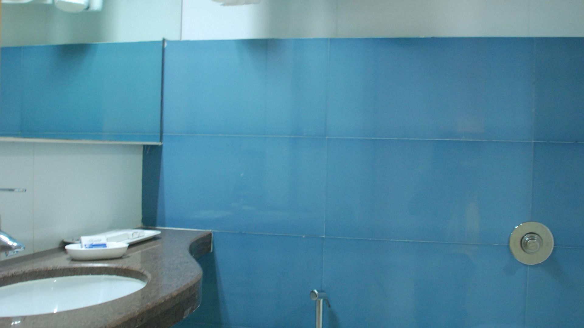The Oriental Residency Hotel 3*