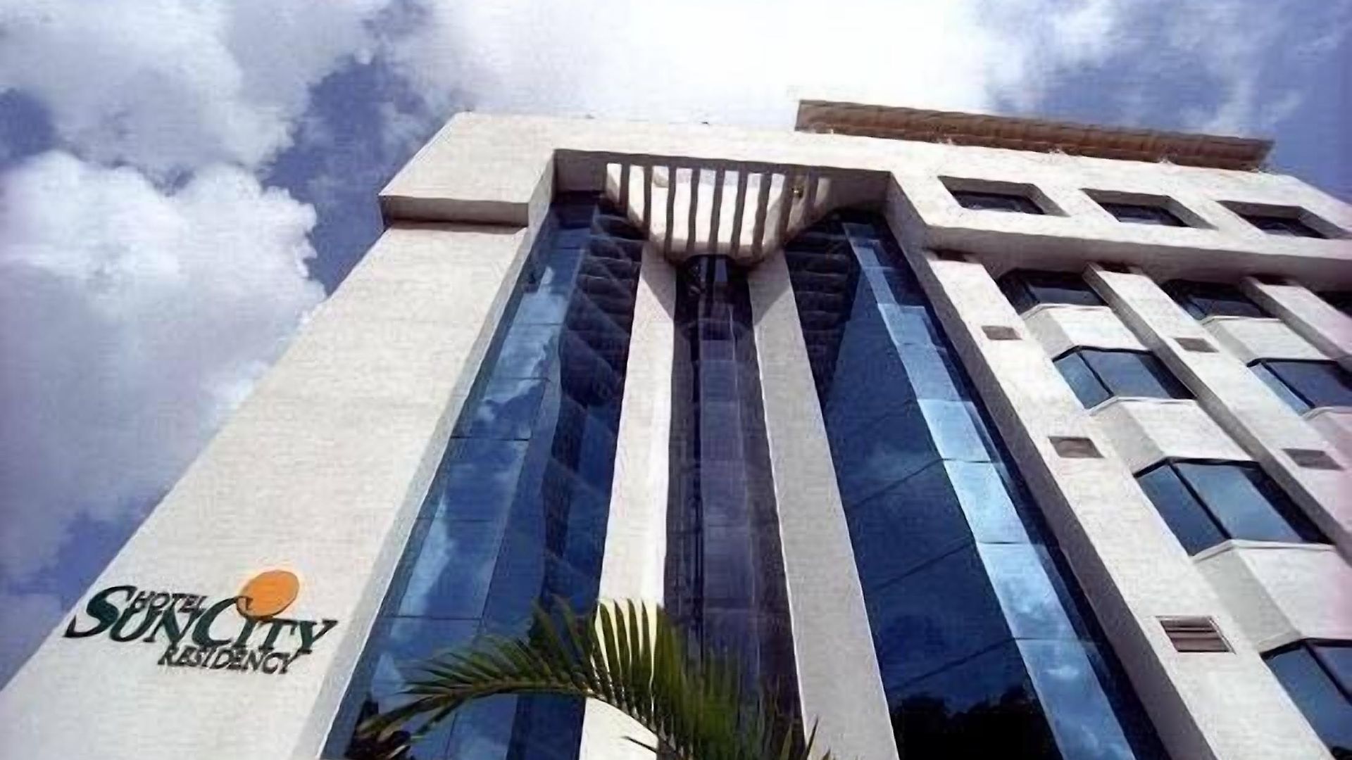 Suncity Residency Hotel
