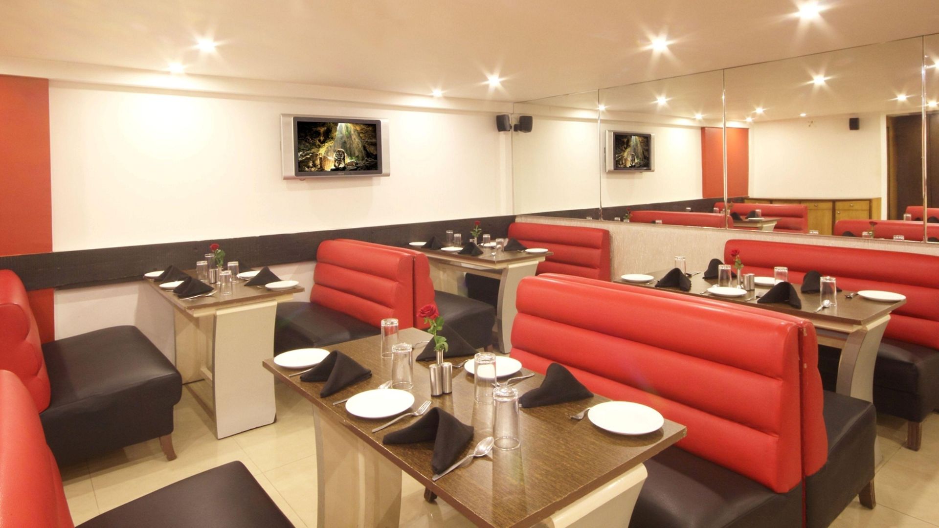 Hotel Columbus Mumbai