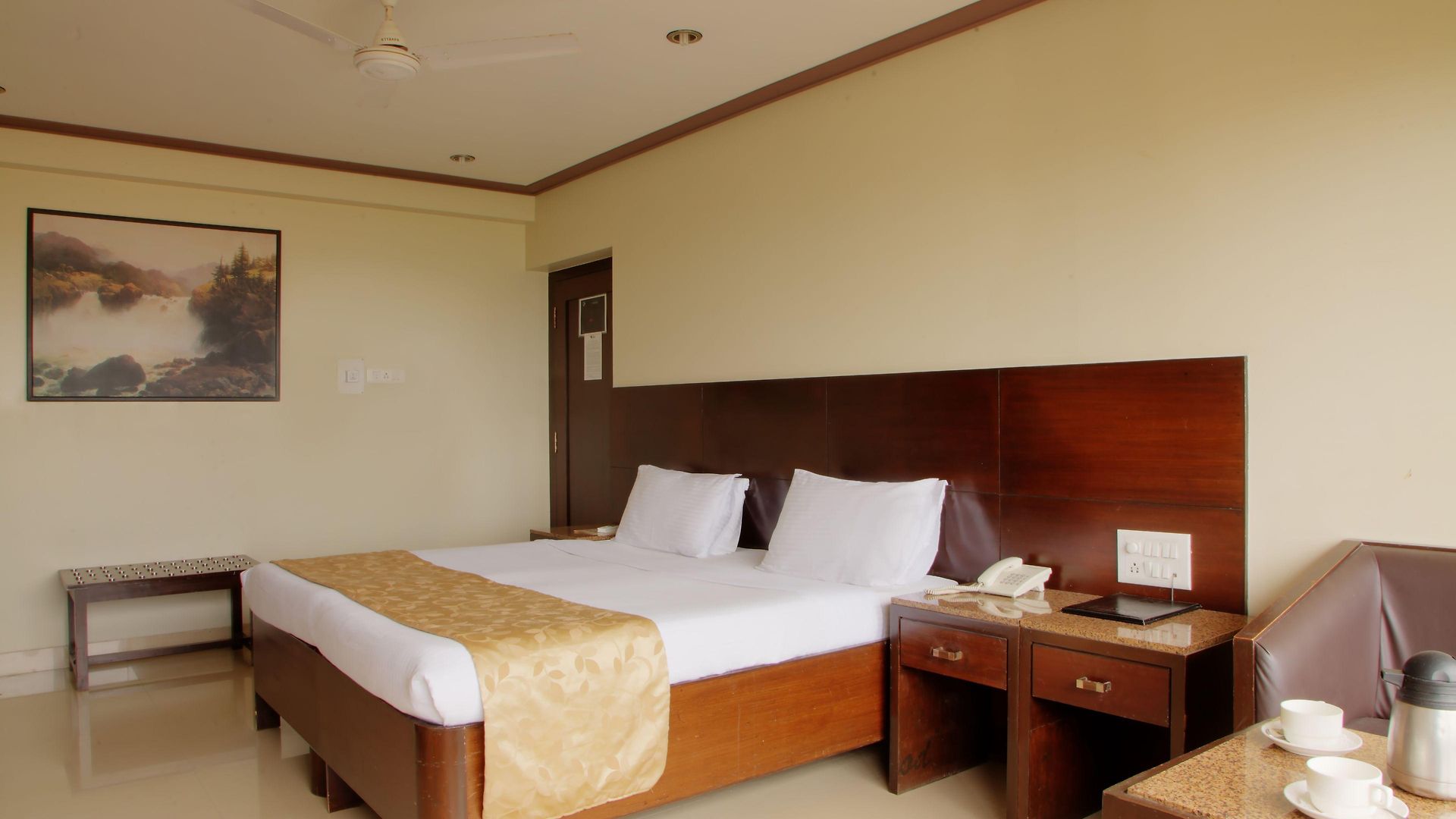 Hotel Kings International Juhu