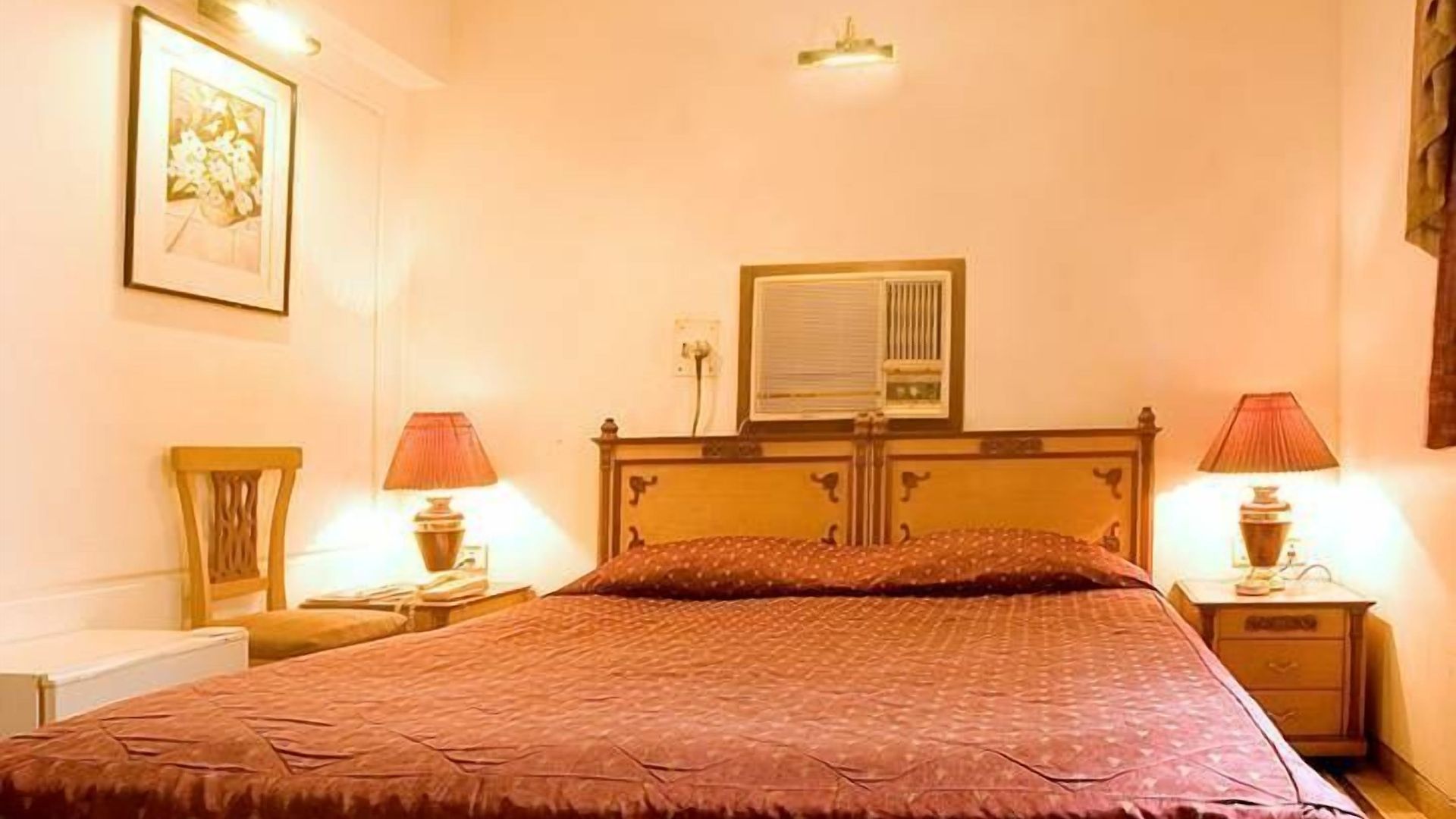 Benzy Palace